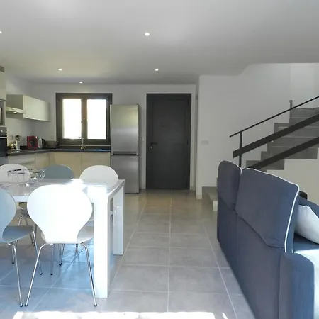 Holiday home Holiday San Ciprianu Plage Lecci